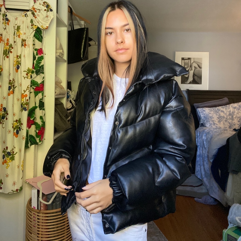 Choosy Faux Leather Puffer 🖤